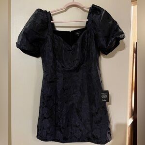 *NWT* LULUS DRESS